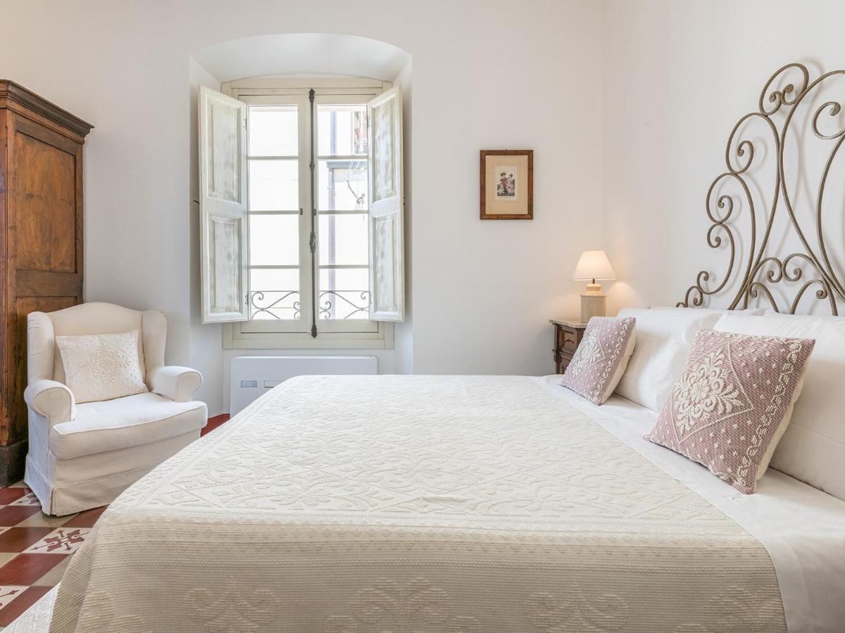 Palazzo Cherchi Dorgali Εξωτερικό φωτογραφία