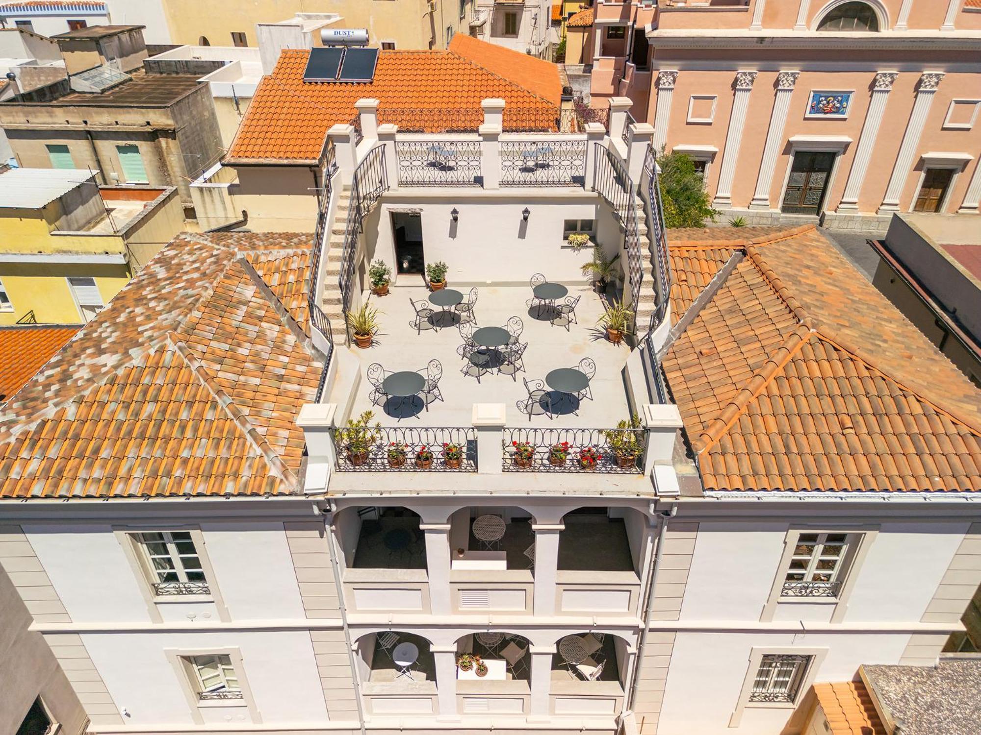 Palazzo Cherchi Dorgali Εξωτερικό φωτογραφία